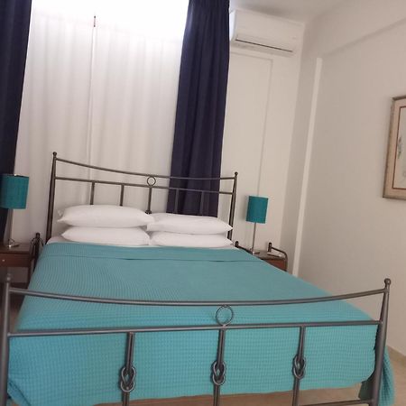 Tholos Bay Suites Kavoúsion Buitenkant foto