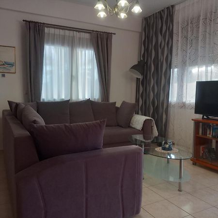 Tholos Bay Suites Kavoúsion Buitenkant foto