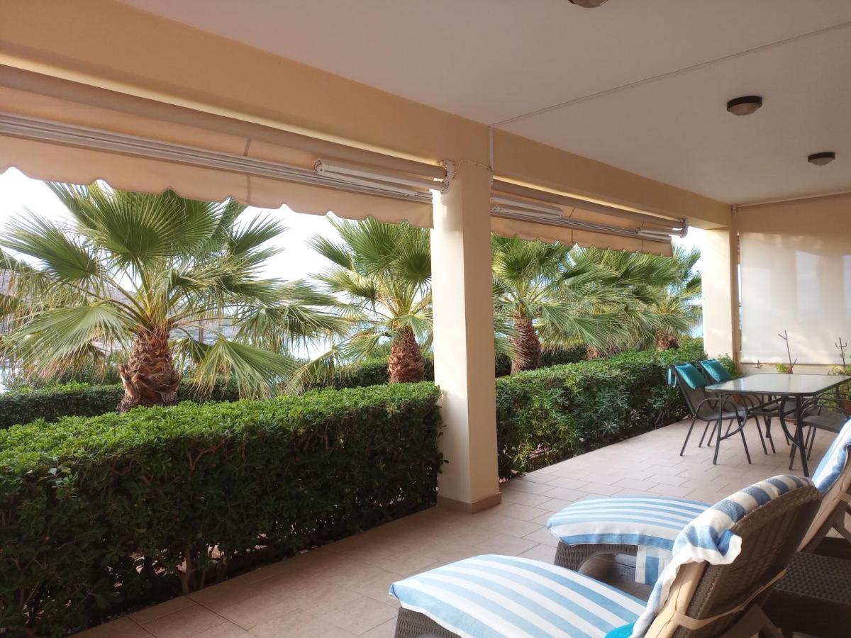 Tholos Bay Suites Kavoúsion Buitenkant foto