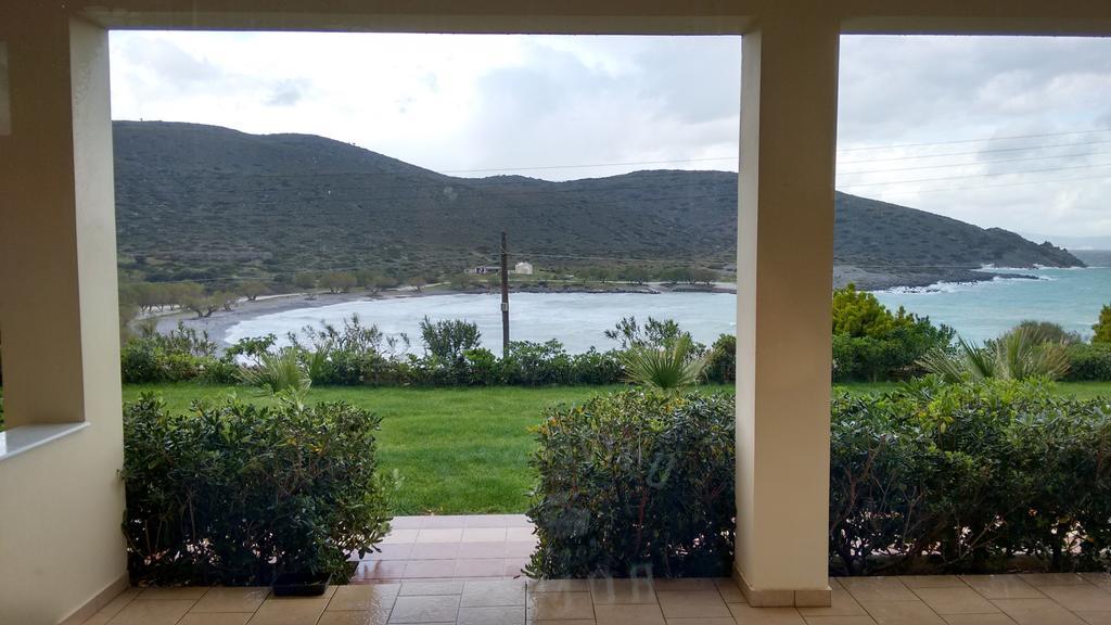 Tholos Bay Suites Kavoúsion Kamer foto